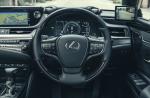 Lexus ES300h with Digital Door Monitors 2020 года (UK)